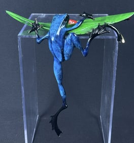 Tim Cotterill Frog Metal Sculpture Hide & Seek Numbered 1088/5000. Some paint chipping o.