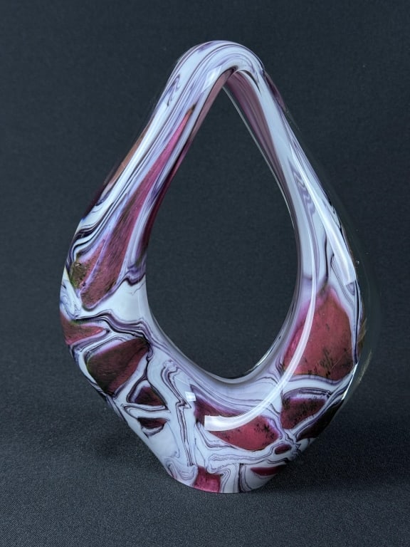 Robert Eickholt Art Glass Twisted Loop Sculpture 1998. 8 inches tall, 6 inches wide, 2 inches thick. (1 of 6)