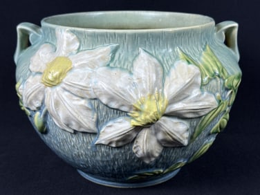 Vintage Roseville Pottery Large Flower Pot 8 inches tall by 11 inches he’s wide. Crazing overall.