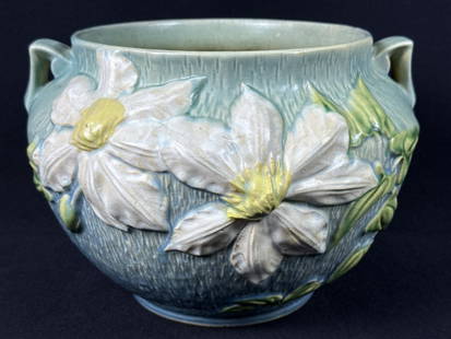 Vintage Roseville Pottery Large Flower Pot 8 inches tall by 11 inches he’s wide. Crazing overall.: 8 inches tall by 11 inches he’s wide. Crazing overall.