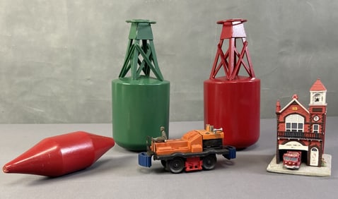 Model Train Pieces Lot of Five Lionel 50 engine, three tank pieces, and model Union Firehouse from