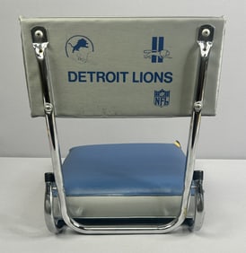 Vintage Detroit Lions Foldable Stadium  Chair Vintage NFL Detroit Lions foldable chair in overall