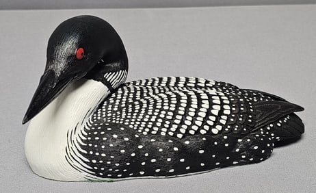 Gosset Loon Resin Duck Decoy Canada Numbered 623/2000 No visible damage. Signed.