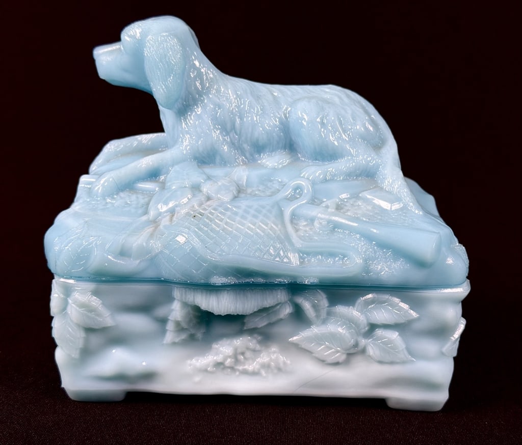 Vintage Blue Milk Glass Hunting Dog Covered Dish 5.5 x 5 x 4 inches. No cracks or repairs. Lid: 5.5 x 5 x 4 inches. No cracks or repairs. Lid darker blue than base.