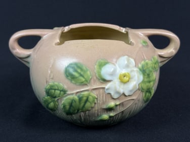 Vintage Roseville Pottery Handled Pot Daisy and leaves. Measures 7.5 x 4 x 6 inches. Some crazing