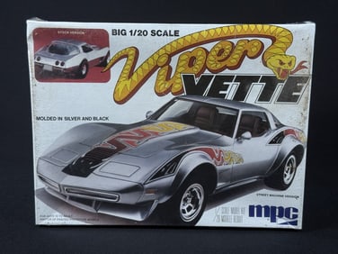 Vintage MPC Model Kit 1980 Viper Vette Corvette 1-0739 Sealed. Some creasing/wrinkles on box. 10 x