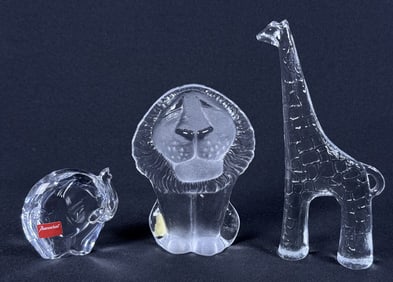 Crystal Art Glass Lion Elephant Giraffe Baccarat - Elephant 2.75 x 3 x 1inches Royal Krona Sweden -