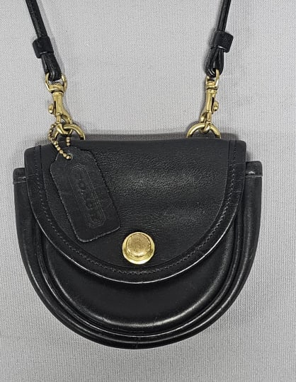 Vintage Coach Black Leather Mini Belt Bag  #9826 Strap measures 24" Great vintage condition. (1 of 6)