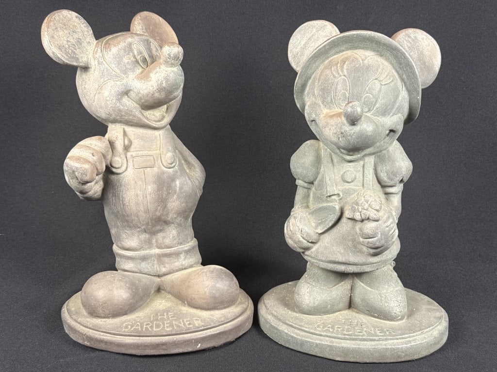 Disney Mickey & Minnie Mouse Garden Statues Each measure approximately 12 x 8 inches. Made of resin. (1 of 8)