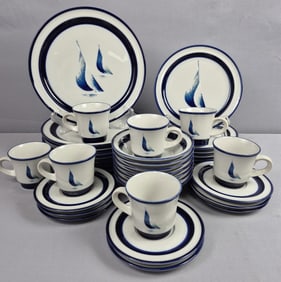 Noritake Stoneware Running Free 8968 Dinnerware