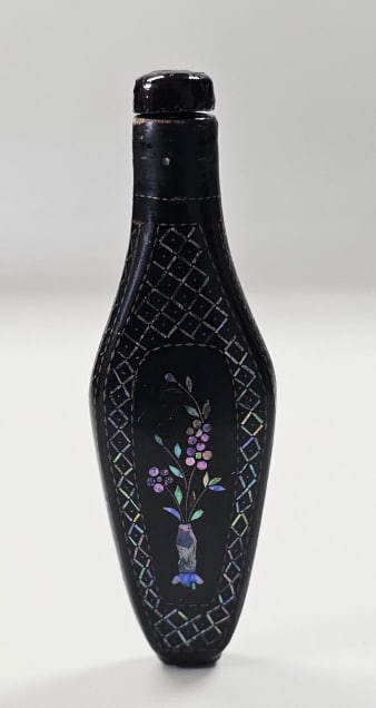 Antique Black Lacquer Mother of Pearl Snuff Bottle No damage noted. Please see images for details: No damage noted. Please see images for details regarding the condition. Measures 3 1/4" tall.