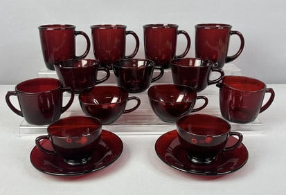 Glass Mugs & Plates Royal Ruby Red Anchor Hocking Lot of red glasses & plates. In good condition.