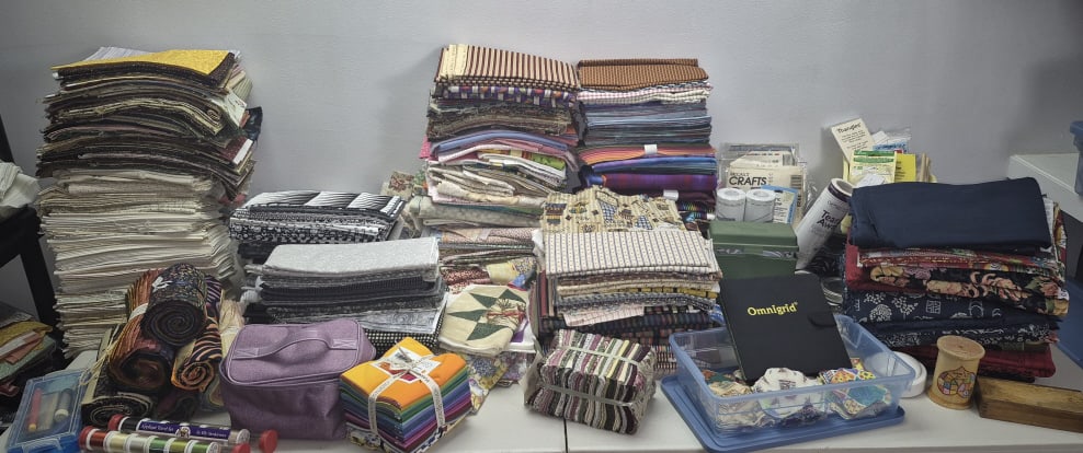 Huge Assorted Fabric Lot & More What will you find??? (1 of 14)