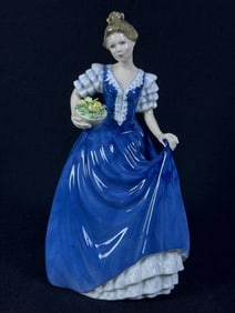 Royal Doulton Figurine HN 3601 Helen Measures 8.75 x 5 x 5 inches. No original box. Free from
