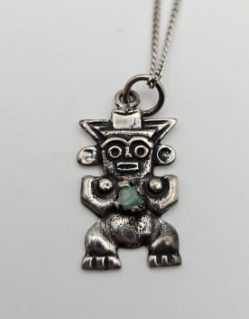 Sterling Silver Mayan Charm Green Agate Necklace Necklace Measures 17" Necklace Weighs 4.8 Grams: Necklace Measures 17" Necklace Weighs 4.8 Grams