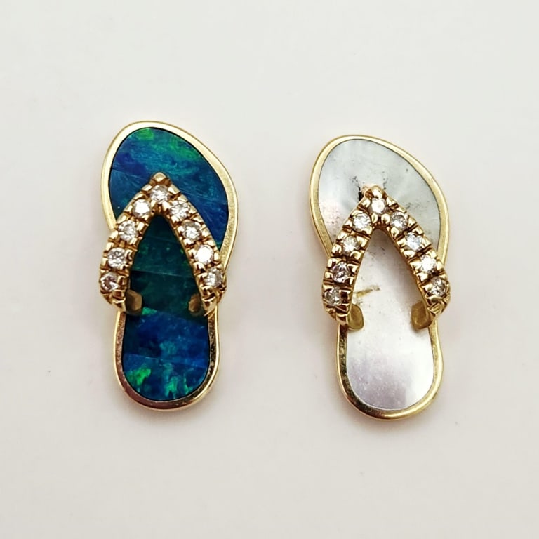 14K Blue Opal & Mother-Of-Pearl Flip Flop Pendants Weighs 5.4 grams. (1 of 5)