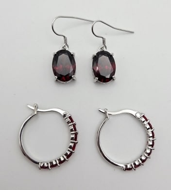 2 Pair of Sterling Silver Garnet Earrings Earrings Weigh 9.8 Grams Collectively: Earrings Weigh 9.8 Grams Collectively