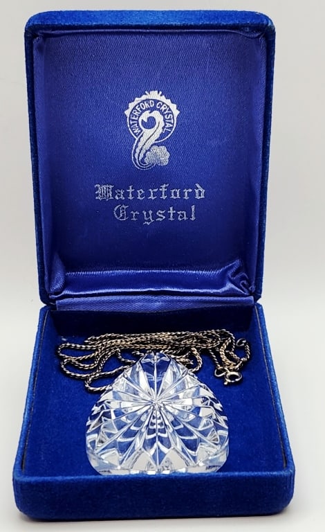 Sterling Waterford Crystal Teardrop Necklace Chain Necklace is 24". Chain weighs 6.5 grams.: Chain Necklace is 24". Chain weighs 6.5 grams.