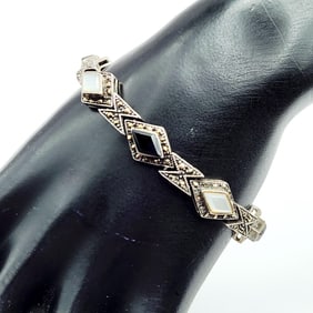925 Mother-Of-Pearl Onyx & Marcasite Bracelet Bracelet Weighs 23.7 grams. Safety Chain