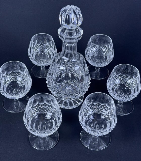 Waterford Crystal Brandy Decanter & Glasses Set 7 pieces. 6 snifters measuring 5.5 x 3.5 inches. (1 of 8)