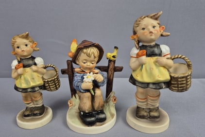 Goebel Hummel Figurines She Loves Me She Loves Me Not 174 & 2 Sister 98 Figurines