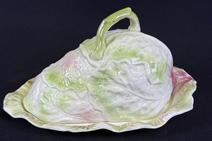 Majolica Cabbage Lidded Platter 12 x 8 x 6 inches. please see photos for item details and condition