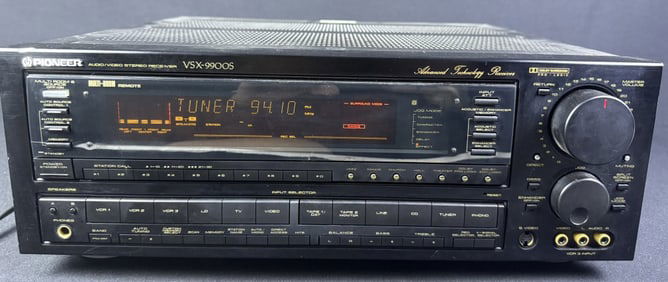Pioneer VSX-9000S Stereo Receiver Powers on, protection clicks. Buttons work. Untested with