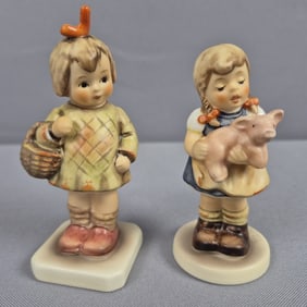 Goebel Hummel Figurines Pigtails 2052 & I Brought You a Gift
