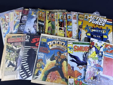 Vintage Comics Manga Mixed Lot See photos for further details. Total lot measures approximately 11 x