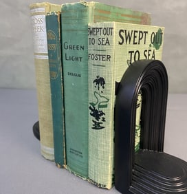 Green Covered Vintage & Antique Books Set of 4 Swept Out to Sea by W Bert Foster. Published by MA