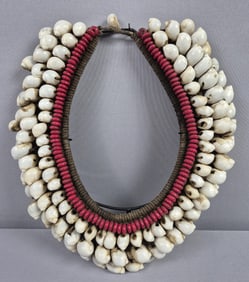 African Tribal Shell & Beaded Necklace Collar Measures 10 x 12 inches tall. Free from damage. Please