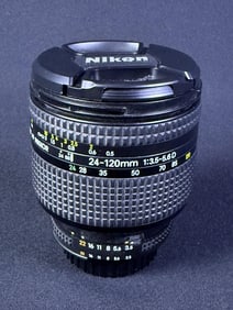 Nikkor AF Nikkor 24-120mm 1:35-5.6 D Camera Lens F Mount. Includes from and rear caps and Nikon