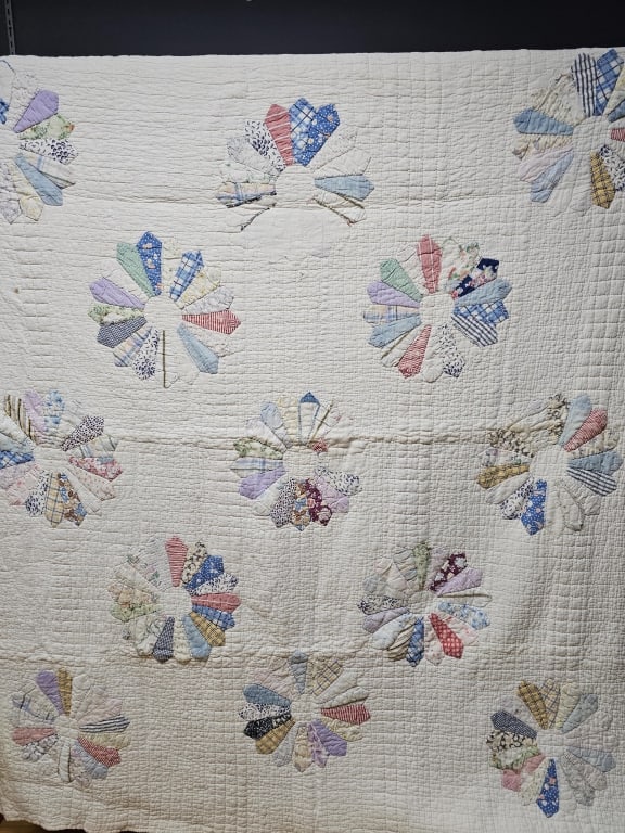 Vintage Colorful Dresden Plate Quilt Measures 75 x 62 inches. Multiple patches/fabric missing. (1 of 11)