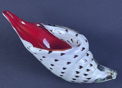Murano Art Glass Conch Shell Free from damage. No makers mark. 10 x 4 x 4.25 inches.