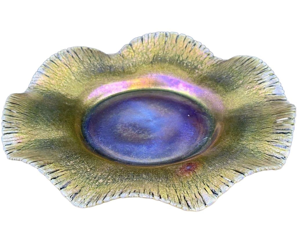 L.C. Tiffany Ruffled Onion Skin Saucer Plate 6.75 inches across. No cracks or (1 of 6)
