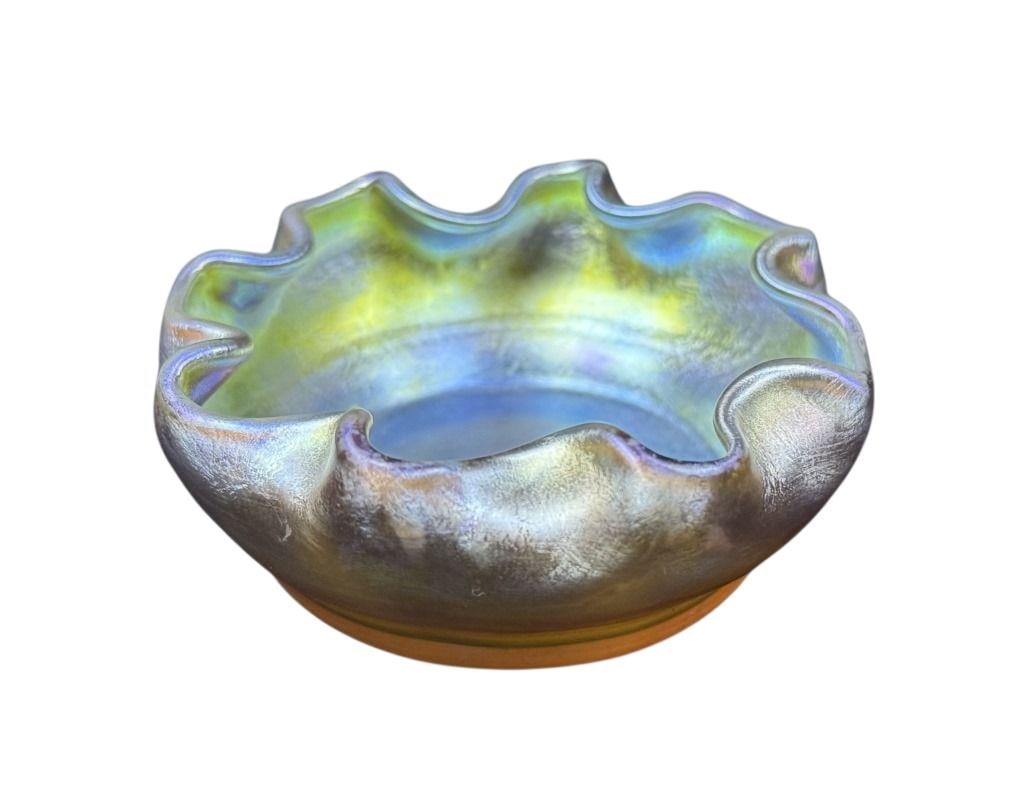 L.C. Tiffany Iridescent Glass Salt Cellar 2.75 x 1 inches. Free from damage. See photos for: 2.75 x 1 inches. Free from damage. See photos for further item details and condition information.