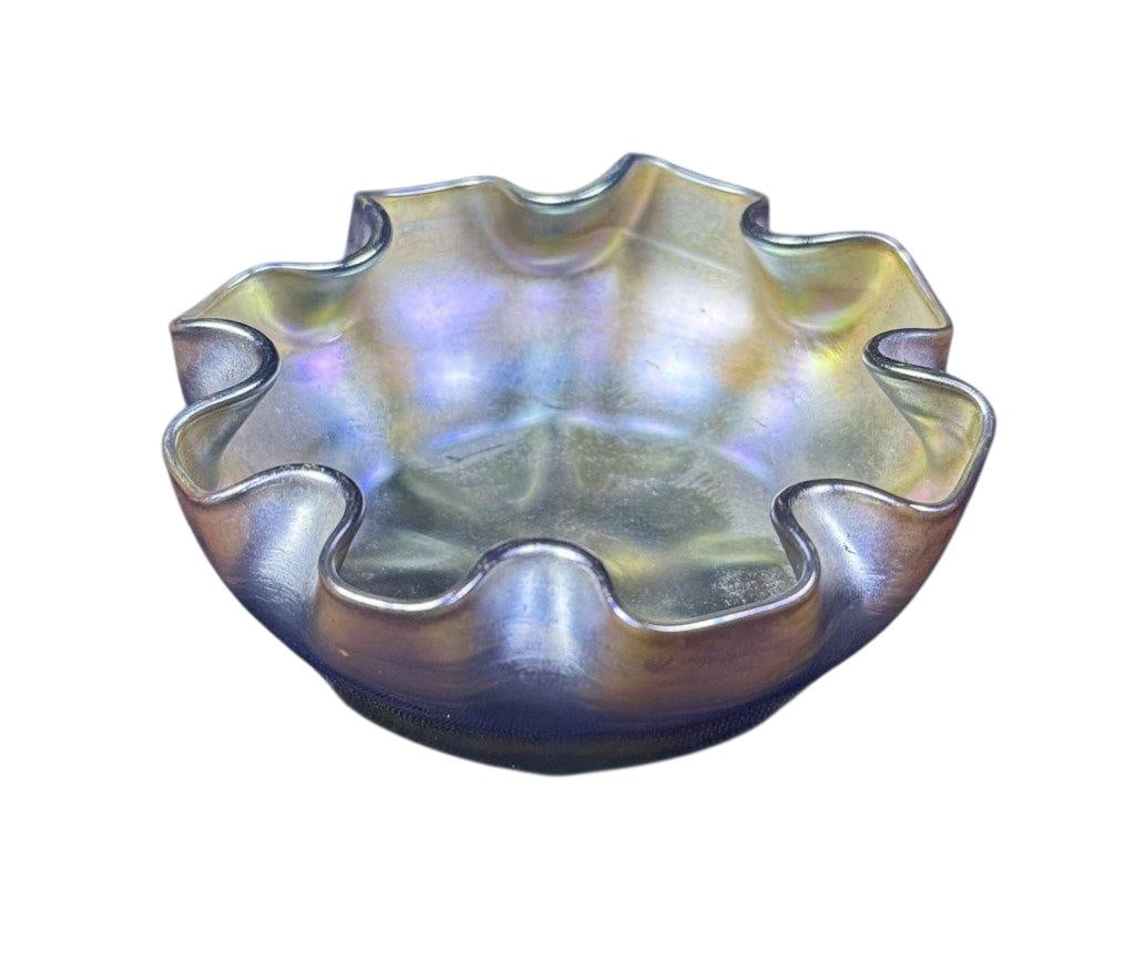 L.C. Tiffany Iridescent Glass Salt Cellar 2.75 x 1 inches. Free from damage. See photos for further: 2.75 x 1 inches. Free from damage. See photos for further item details and condition information.