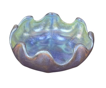 L.C. Tiffany Iridescent Glass Salt Cellar 3 x 1.25 inches. Free from damage. See photos for further
