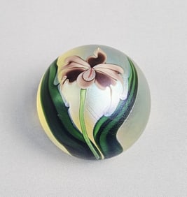 Orient & Flume Glass Paperweight Flower 1983 Signed L. Hudin Approximately 3 x 2.5 inches. Free from