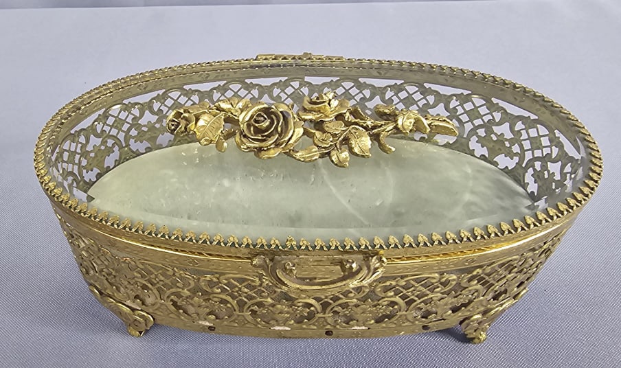 Vintage Matson Gold Ormolu Oval Rose Jewelry Trinket Box (1 of 11)