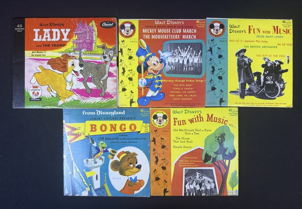Vintage Disney Children’s 45 Vinyl Records 1950s DBR50 Mickey Mouse Club (1 of 9)