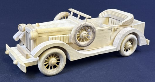 Hand Crafted Wooden Car Toy Classic Car Collection With rolling wheels