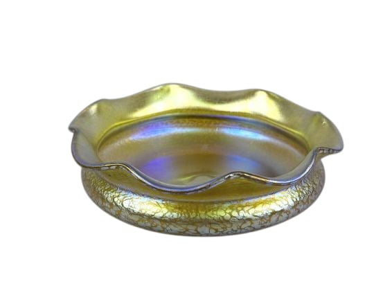 Iridescent Art Glass Bowl Loetz Style Candia Good condition, free from chips or cracks.: Good condition, free from chips or cracks. Approximately 9 x 2.75 inches. Makers mark is faded please refer to photos for further information.