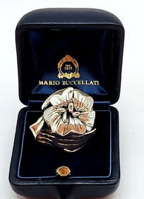 Mario Buccellati 925 Sterling Silver Sculptural Flower Ring Ring is size 7. Weighs 19.3 grams.