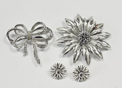 Vintage KJL Avon Bow Brooch & Floral Brooch No missing rhinestones in