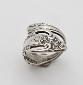 Vintage Sterling Silver Spoon Ring Ring Weighs 6 Grams Size 5.5