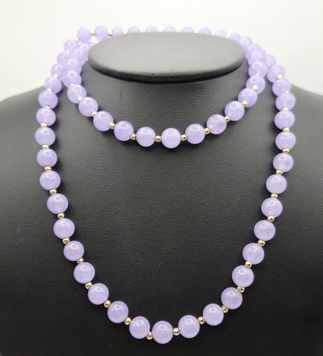 Vintage Dyed Lavender Quartz Necklace Necklace Measures 30" Gold Tone Beads: Necklace Measures 30" Gold Tone BeadsFor the best shipping rates, please select "Self-Arranged." Once you've done this, you will automatically be added to Kellie's dedicated shipping department. No fu