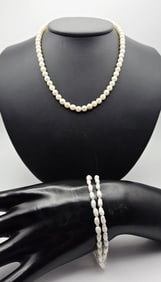 Vintage Sterling Silver Pearl Set Necklace Measures 15"