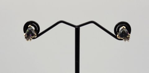 Vintage 10K Gold Mystic Topaz and Diamond Earrings Earrings Weigh 1.7 Grams: Earrings Earrings Weigh 1.7 GramsFor the best shipping rates, please select "Self-Arranged." Once you've done this, you will automatically be added to Kellie's dedicated shipping department. No furthe