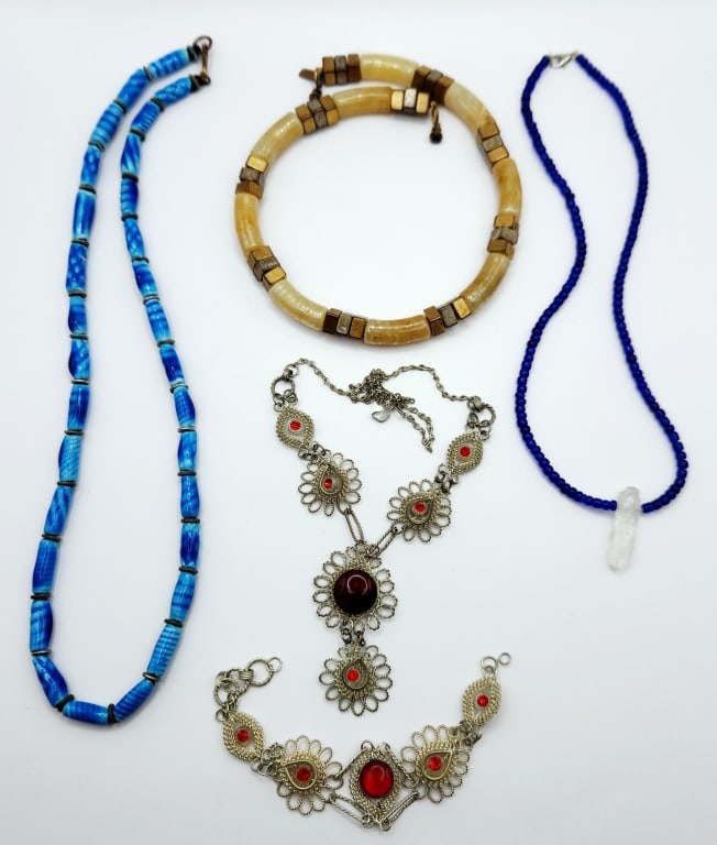 Long Tube Type Glass Bead Hook Closure Kenneth J Lane Cream Agate & Metal Blue Glass Bead & Crystal (1 of 15)